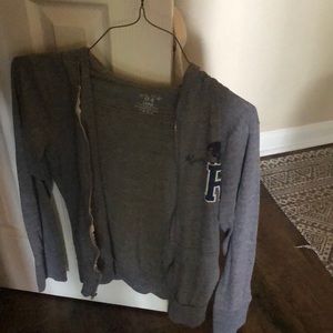 One tree hill zip up